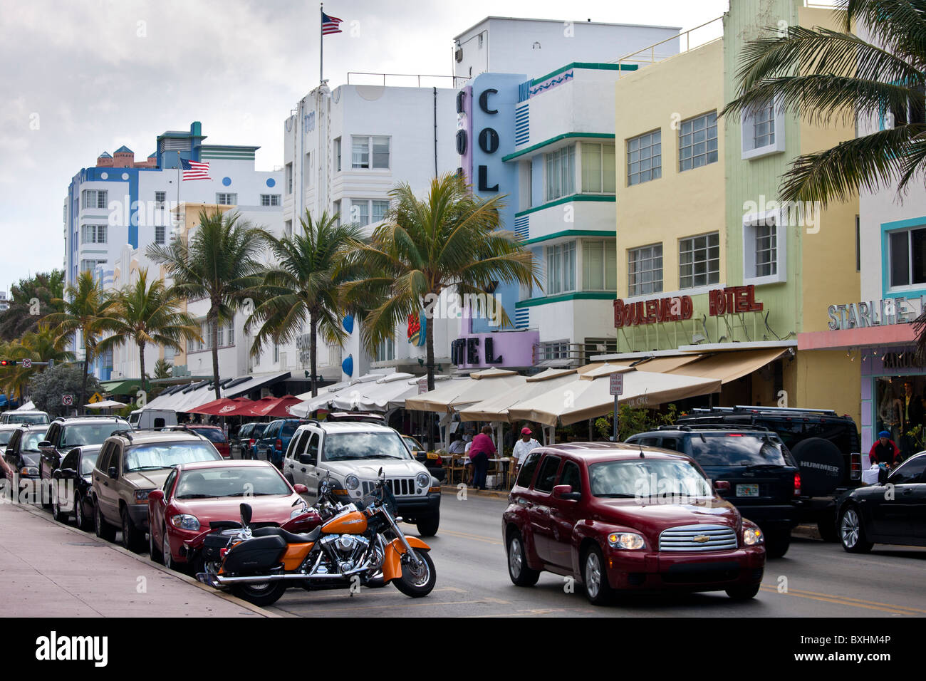 L'architecture Art Déco de Miami, Starlight, Boulevard et Colony Hôtels à Ocean Drive à South Beach, Miami, Floride, USA Banque D'Images L'architecture Art Déco de Miami, Starlight, Boulevard et Colony Hôtels à Ocean Drive à South Beach, Miami, Floride, USA Banque D'Images