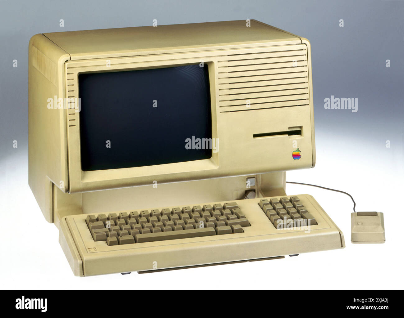 Informatique / électronique, ordinateur Apple Lisa, premier ordinateur personnel avec interface graphique utilisateur et souris, USA, 1983, droits supplémentaires-Clearences-non disponible Banque D'Images