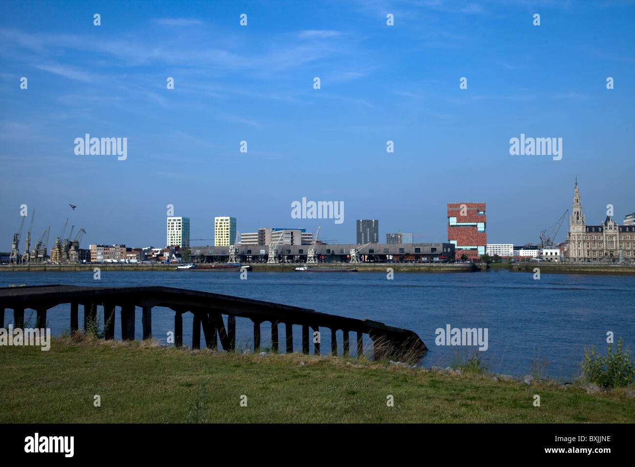 ANTWERPEN AFFICHER avec musée MAS et Escaut Banque D'Images