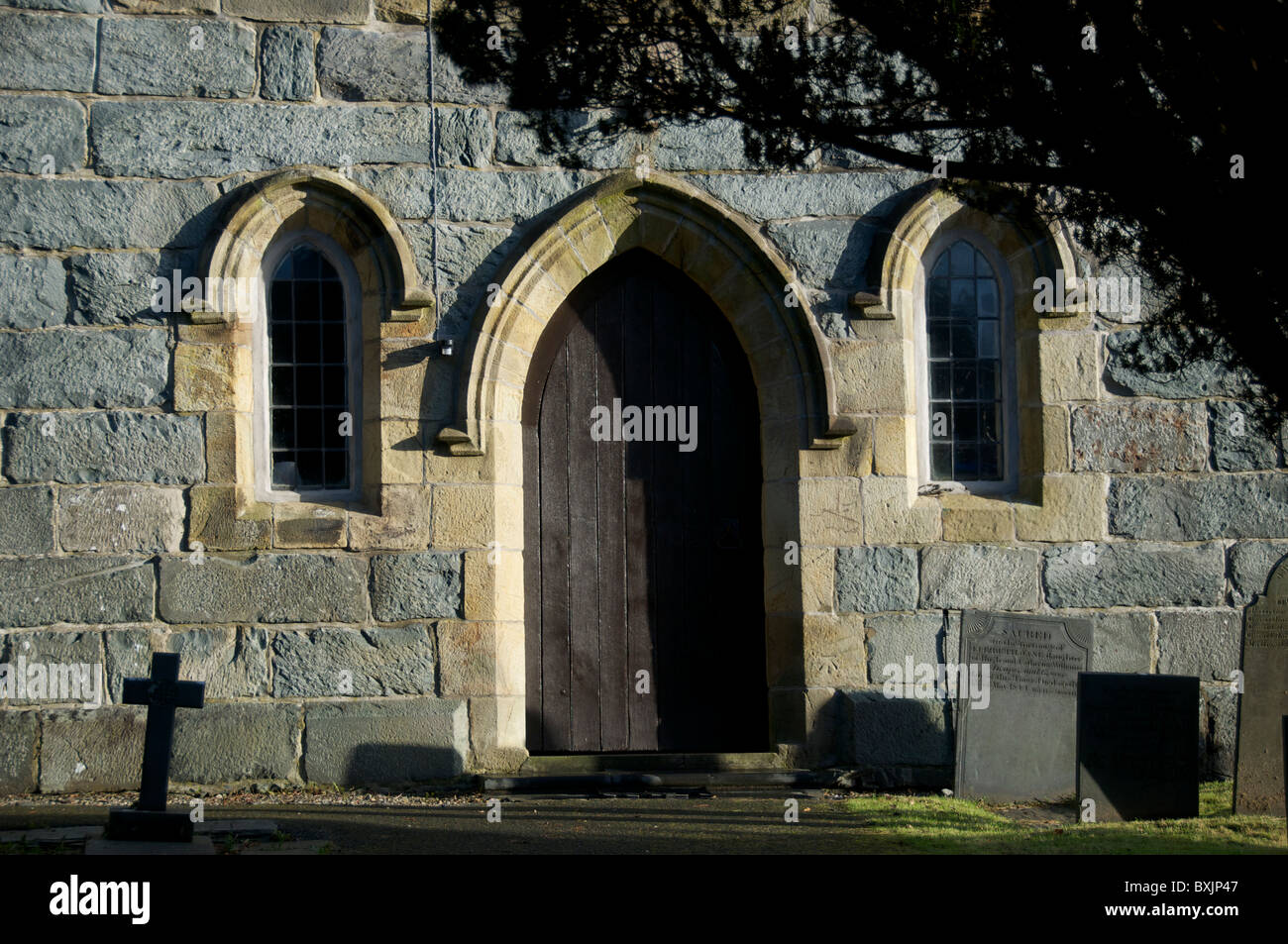 Entrée de l'église de Tanwg Harlech Gwynedd, Merionethshire, au nord du Pays de Galles UK Banque D'Images