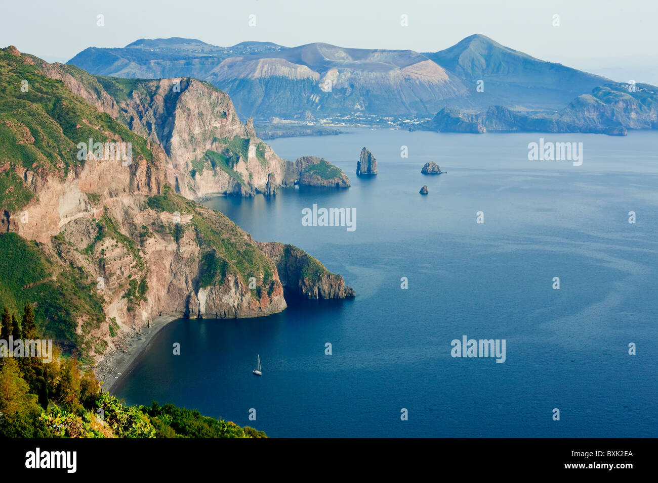 Voir l'île de Vulcano de Quattrocchi, l'île de Lipari, Sicile, Italie Banque D'Images