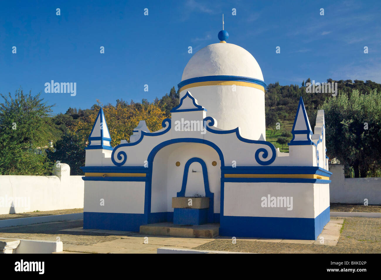 Fontaine publique baroque du xviiie siècle à Monsaraz, Alentejo Banque D'Images