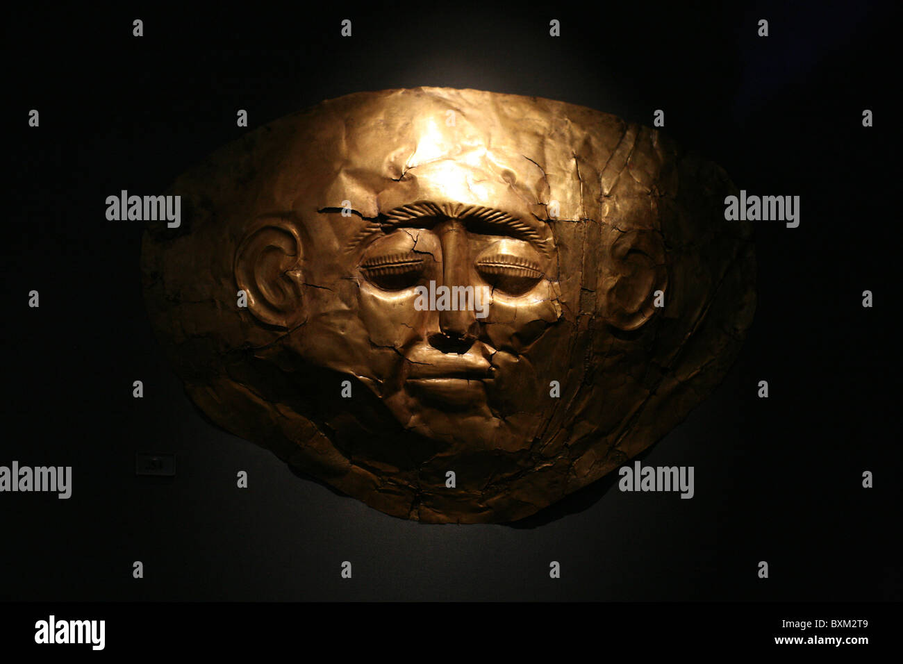 Masque funéraire en or de Mycènes dans le Musée Archéologique National à Athènes, Grèce. Banque D'Images