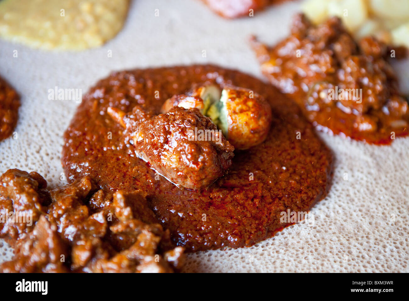 Ethiopian food restaurant Banque de photographies et d’images à haute ...