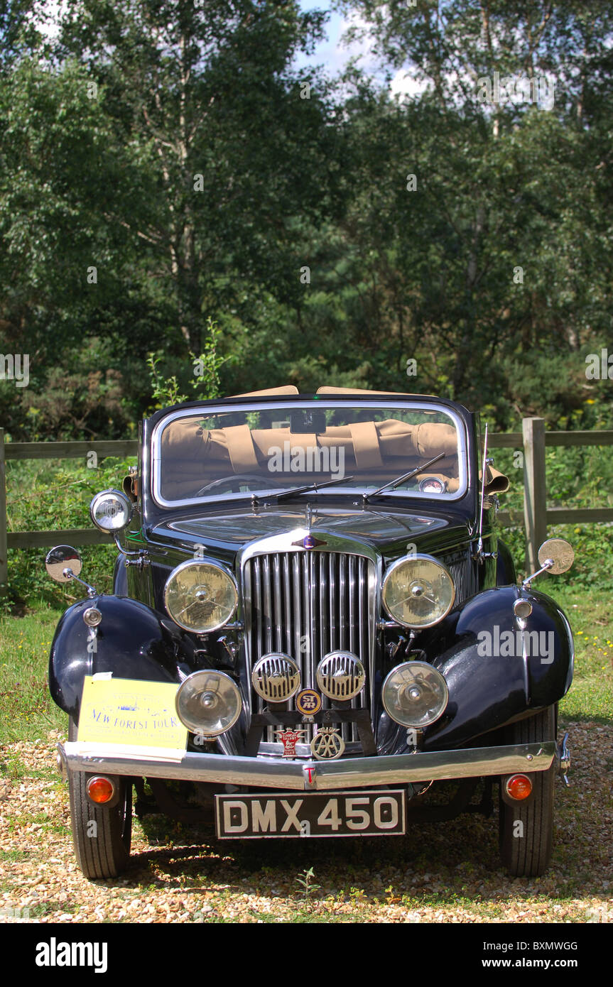 Talbot Sunbeam Motor Cars répondre à un rallye du club du propriétaire dans la New Forest Banque D'Images