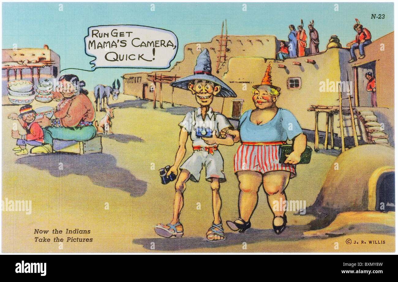 Vintage comic post card of Native American humour sur tastelessly touristes blancs habillés par Willis JR Banque D'Images