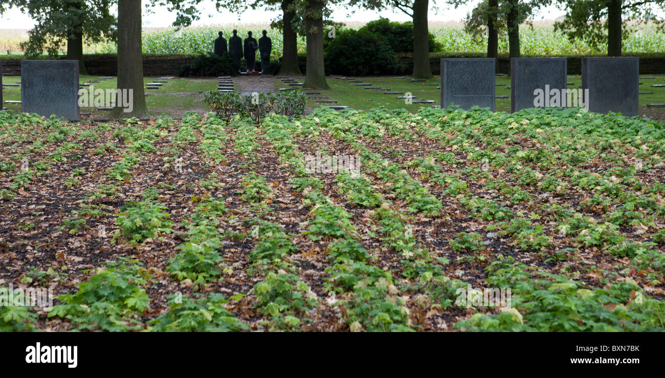 Cimetière allemand de Langemark Banque D'Images