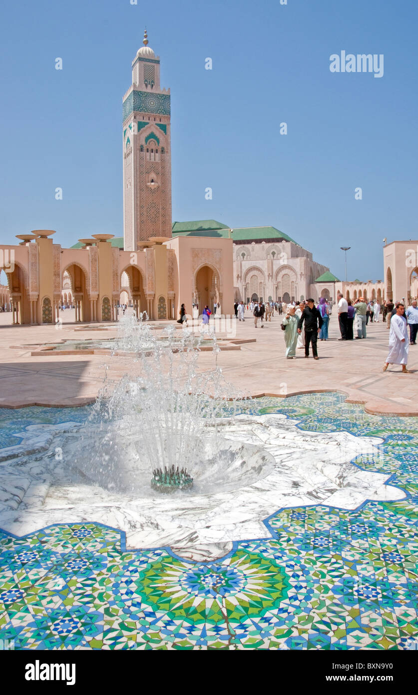 Mosquée Hassan II du Maroc à Casablanca est le 5e plus gros avec minaret le plus grand du monde Banque D'Images