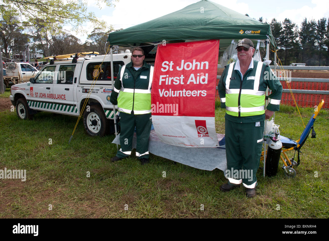 St John's Brigade ambulance bénévoles à l'Ebor camp annuel projet de compétition près de Armidale Nouvelle Galles du Sud Banque D'Images