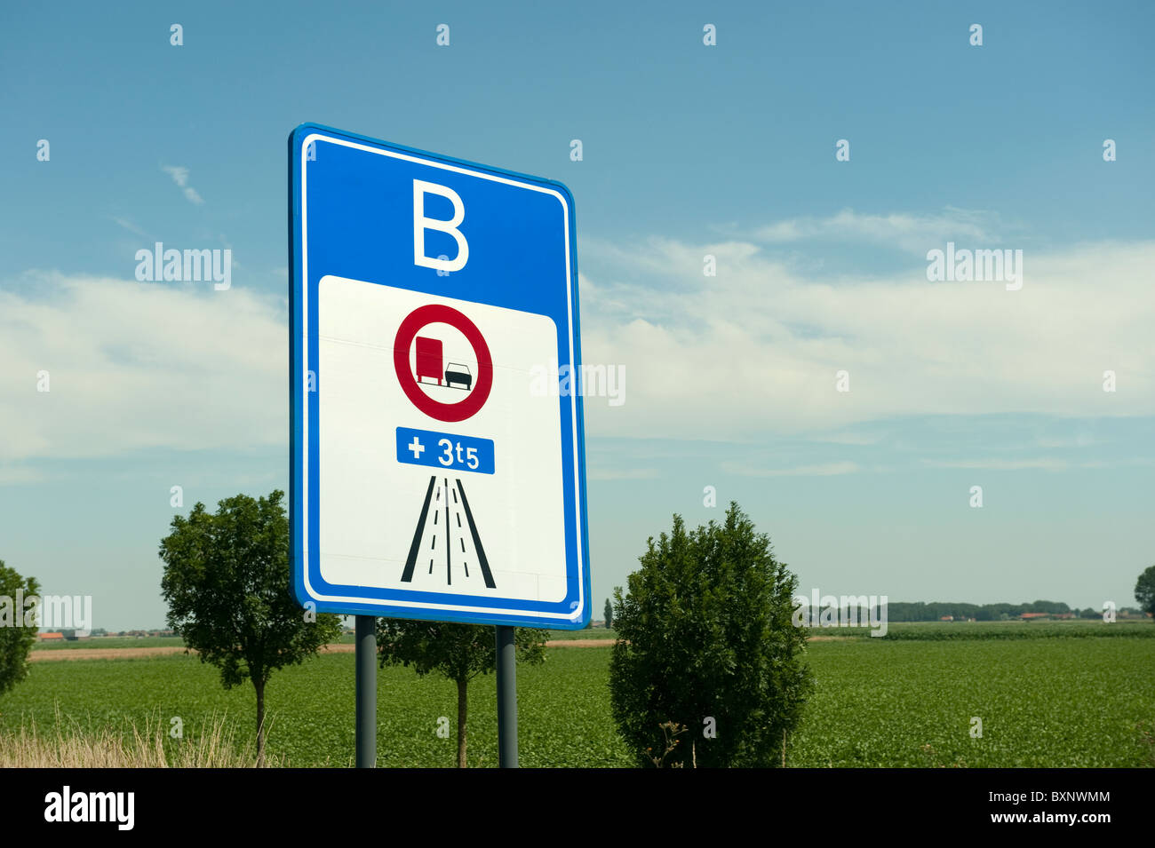 La Belgique signe de route camion poids limites Banque D'Images