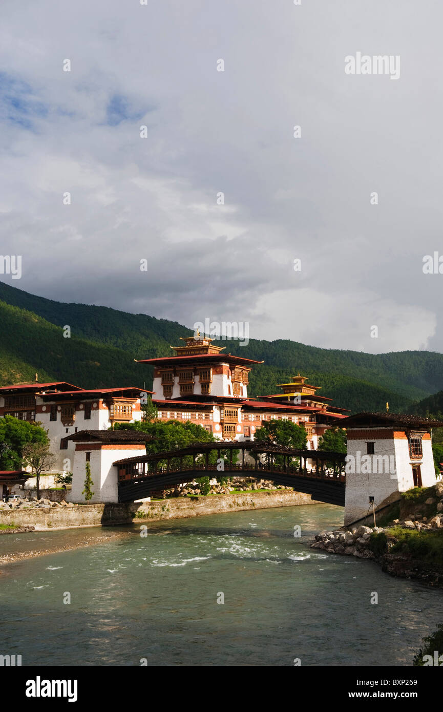 Punakha Dzong (1637), Punakha, Bhoutan, Asie Banque D'Images