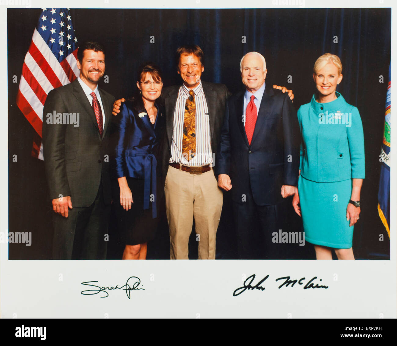 Photo de Martin Buser avec Sarah Palin et John McCain. Banque D'Images