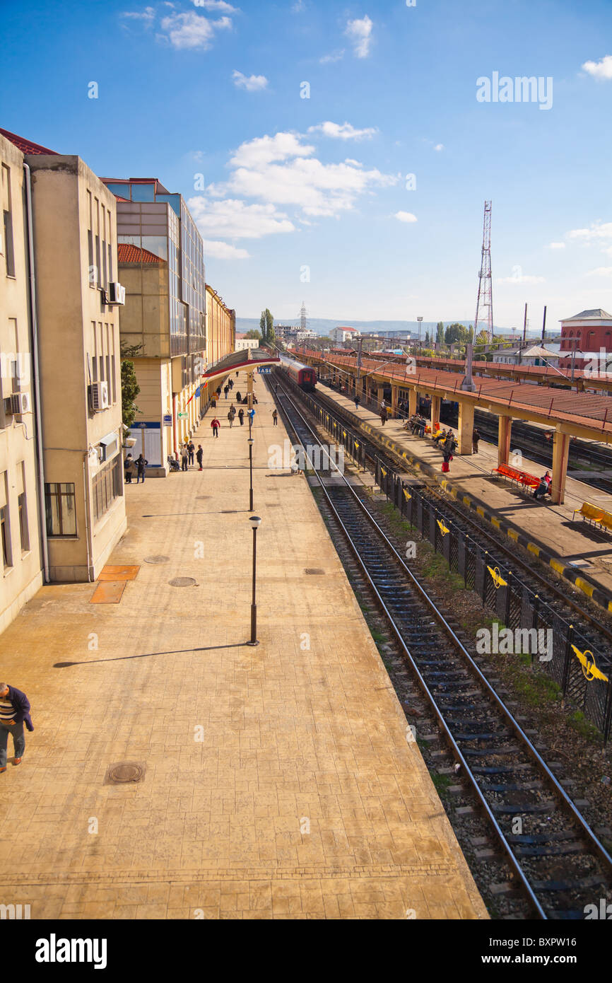 High angle view sur la gare à Iasi, Roumanie. Ancienne capitale de la Roumanie est la deuxième plus grande ville de 320888 habitants Banque D'Images