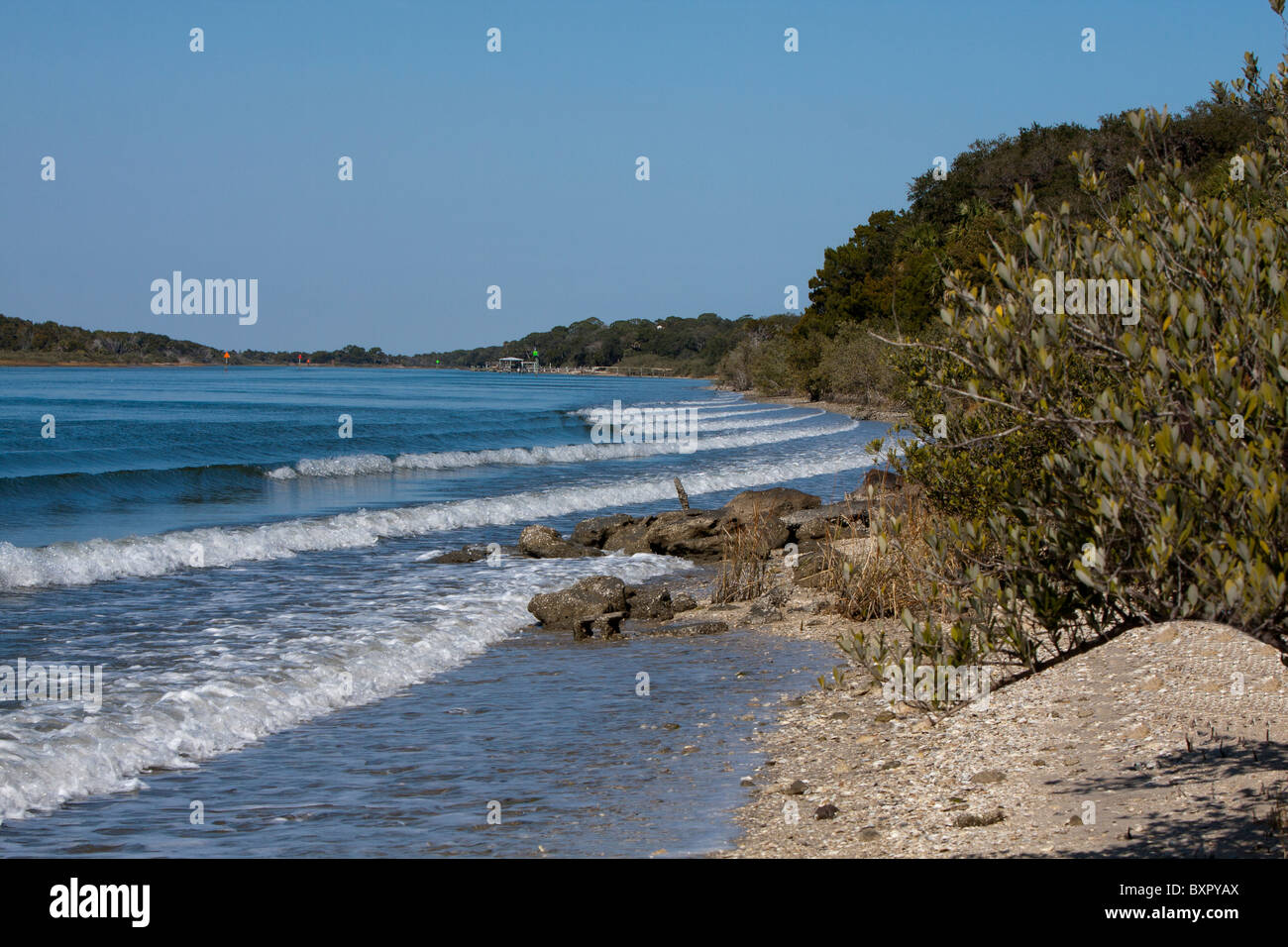 Boat Service d'éroder un fleuve en Floride. Banque D'Images