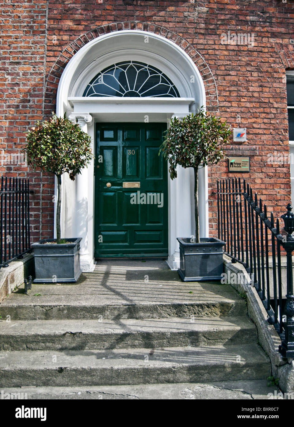 Entrée de bâtiment de style géorgien dans Merrion Square, Dublin, Irlande Banque D'Images