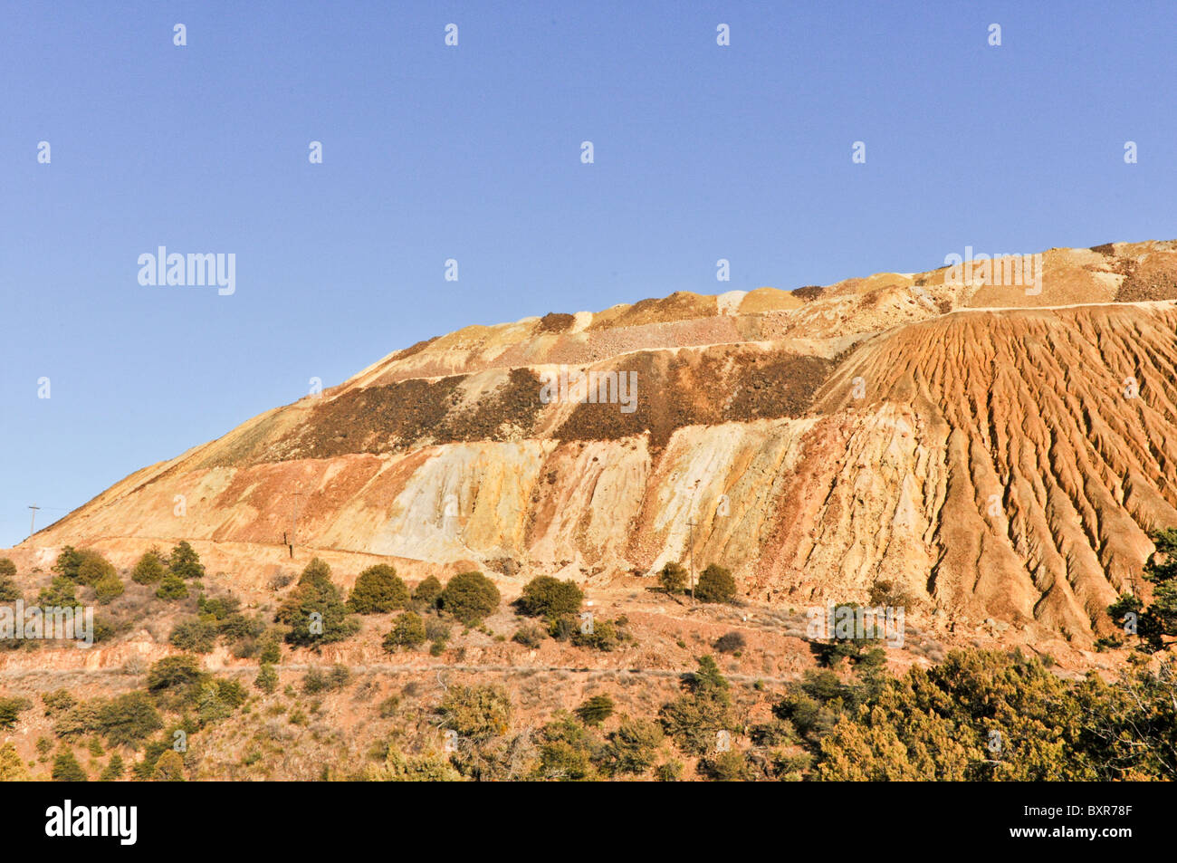 Les tas de résidus de Chino Mine de cuivre à ciel ouvert près de Silver City, Nouveau Mexique Banque D'Images