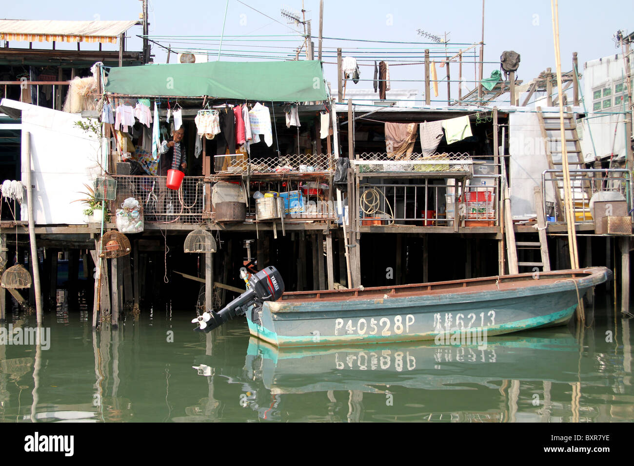 Tai O village de pêcheurs avec des maisons sur pilotis sur l'île de Lantau à Hong Kong, Chine Banque D'Images