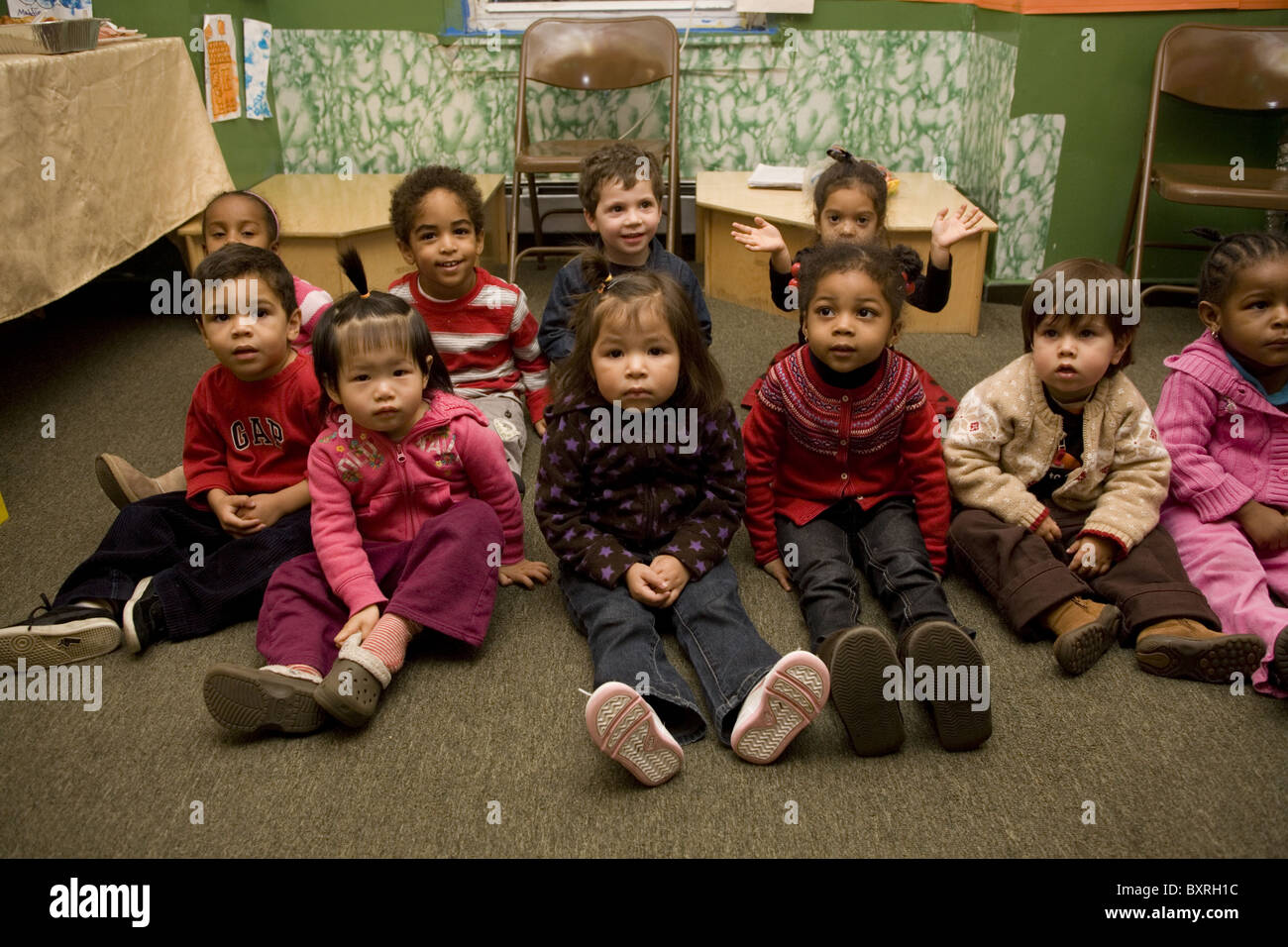 L'école maternelle et pré-K programme dans le quartier de Kensington multiculturelle hautement à Brooklyn, New York. Banque D'Images