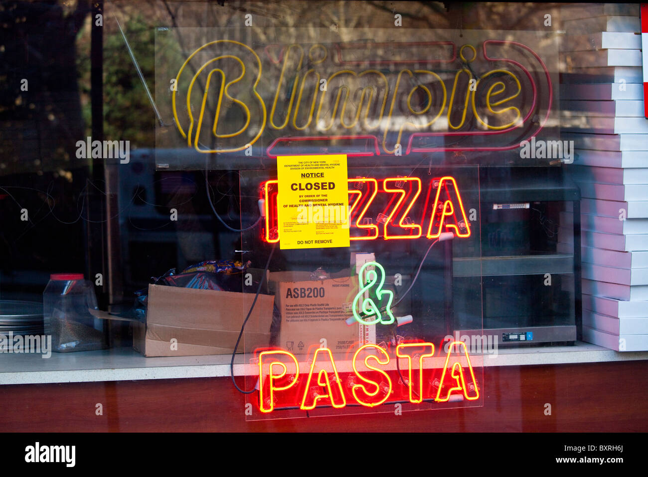 Ministère de la santé avis de fermeture restaurant, Manhattan, New York City Banque D'Images