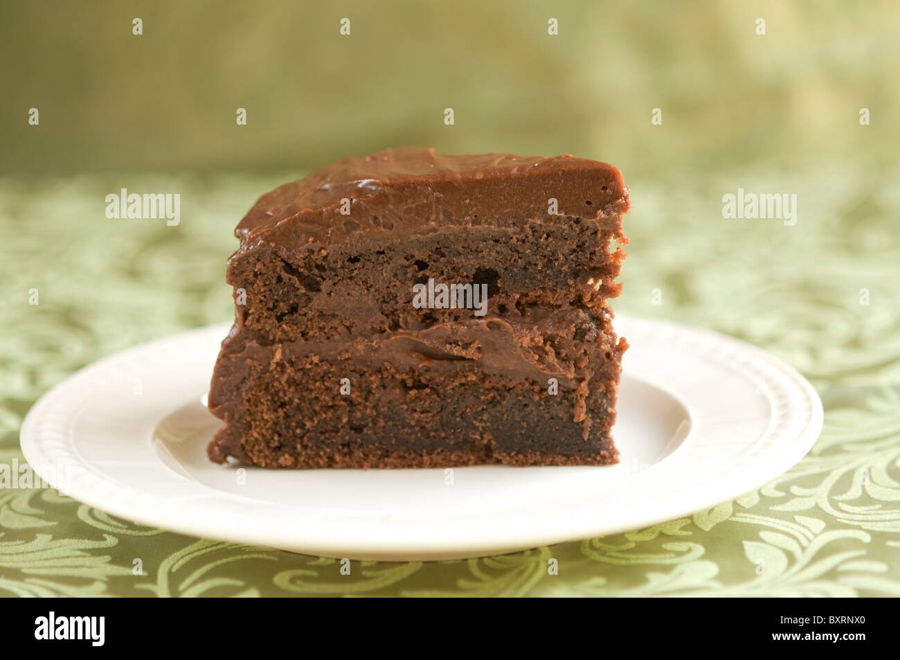Gâteau au chocolat maison fraîche brow Banque D'Images