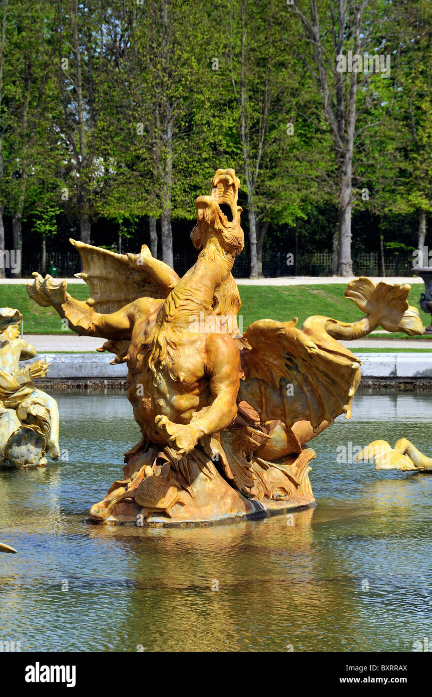 Bassin du Dragon, le château de Versailles, Versailles, Paris,  Île-de-France, France, Europe Photo Stock - Alamy