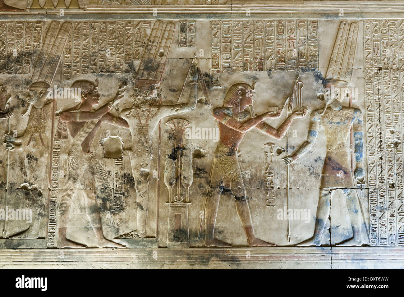 Travail de secours de sanctuaire dans le Temple de Seti I à Abydos, ancienne Abdju, vallée du Nil Egypte Banque D'Images