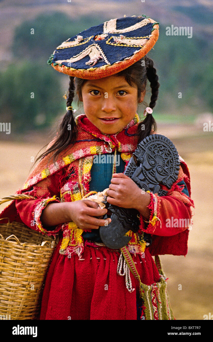 Les Indiens Quechua marchande de l'artisanat, Cuzco, Pérou Banque D'Images