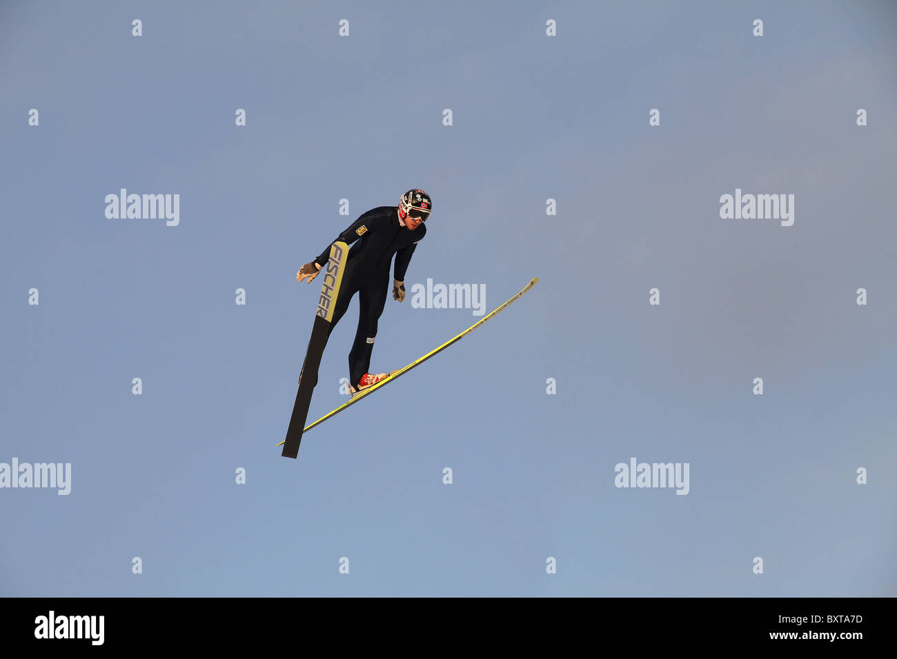 Le saut à ski, combiné nordique et saut à ski spécial en formation Midtstubakken, saut, Oslo, Norvège, 2010 Banque D'Images Le saut à ski, combiné nordique et saut à ski spécial en formation Midtstubakken, saut, Oslo, Norvège, 2010 Banque D'Images