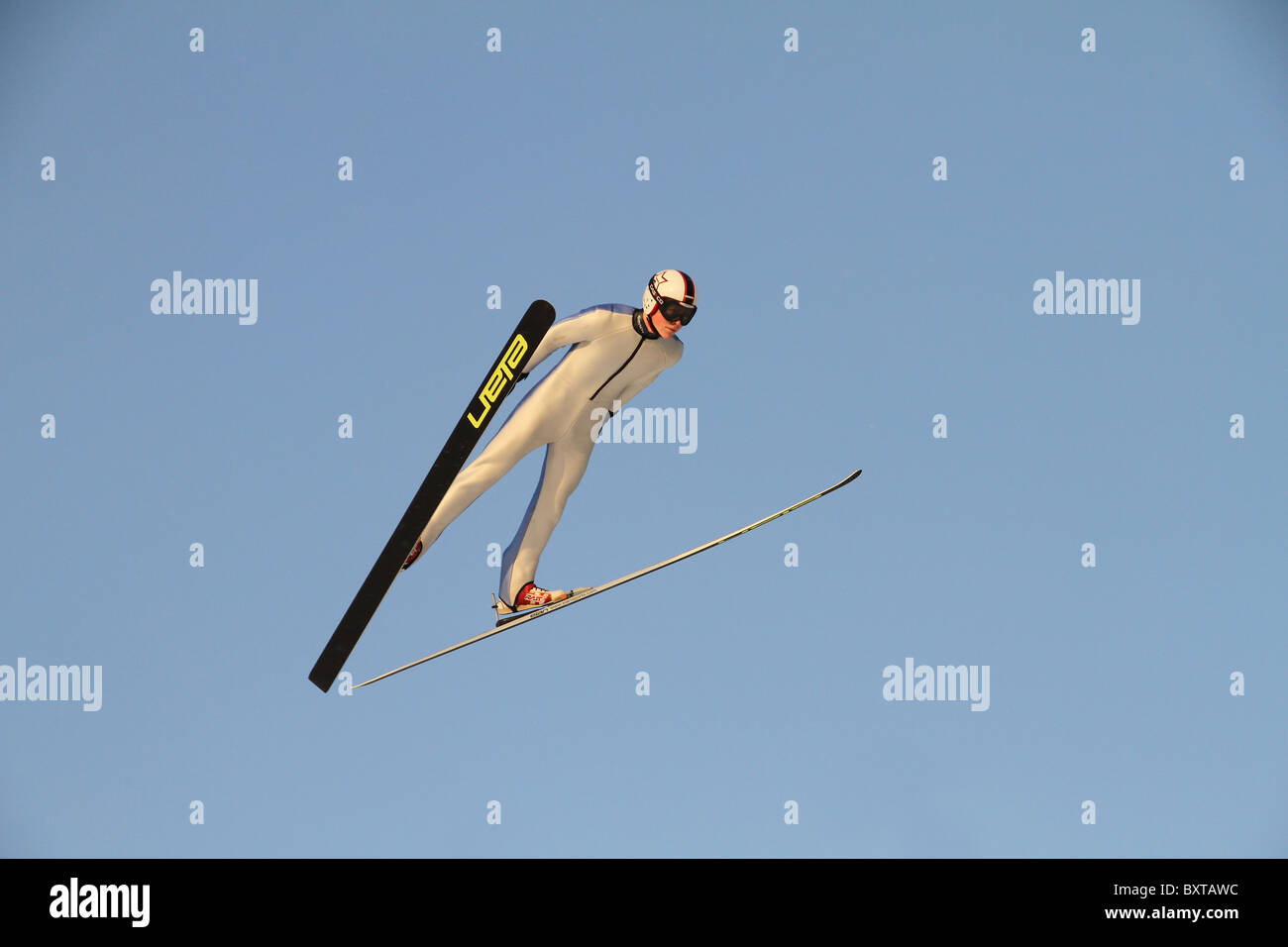 Le saut à ski, combiné nordique et saut à ski spécial en formation Midtstubakken, saut, Oslo, Norvège, 2010 Banque D'Images Le saut à ski, combiné nordique et saut à ski spécial en formation Midtstubakken, saut, Oslo, Norvège, 2010 Banque D'Images