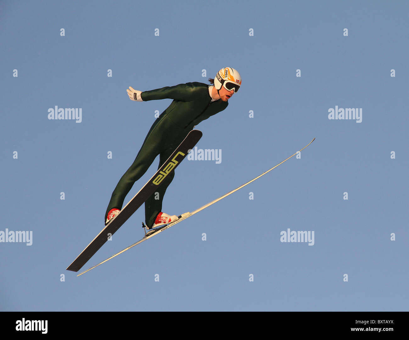 Le saut à ski, combiné nordique et saut à ski spécial en formation Midtstubakken, saut, Oslo, Norvège, 2010 Banque D'Images Le saut à ski, combiné nordique et saut à ski spécial en formation Midtstubakken, saut, Oslo, Norvège, 2010 Banque D'Images