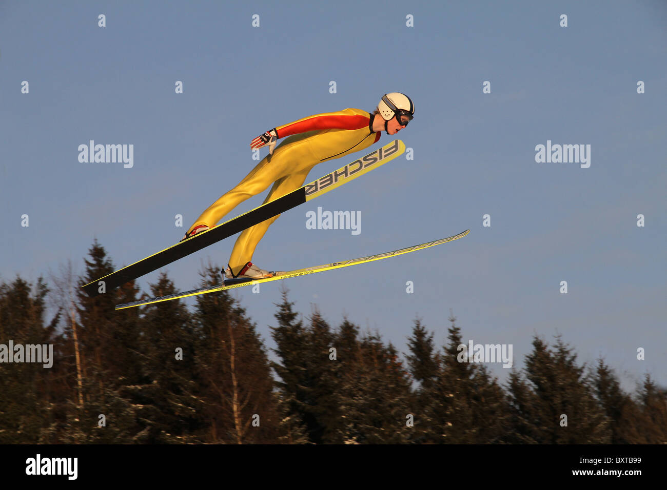 Le saut à ski, combiné nordique et saut à ski spécial en formation Midtstubakken, saut, Oslo, Norvège, 2010 Banque D'Images Le saut à ski, combiné nordique et saut à ski spécial en formation Midtstubakken, saut, Oslo, Norvège, 2010 Banque D'Images