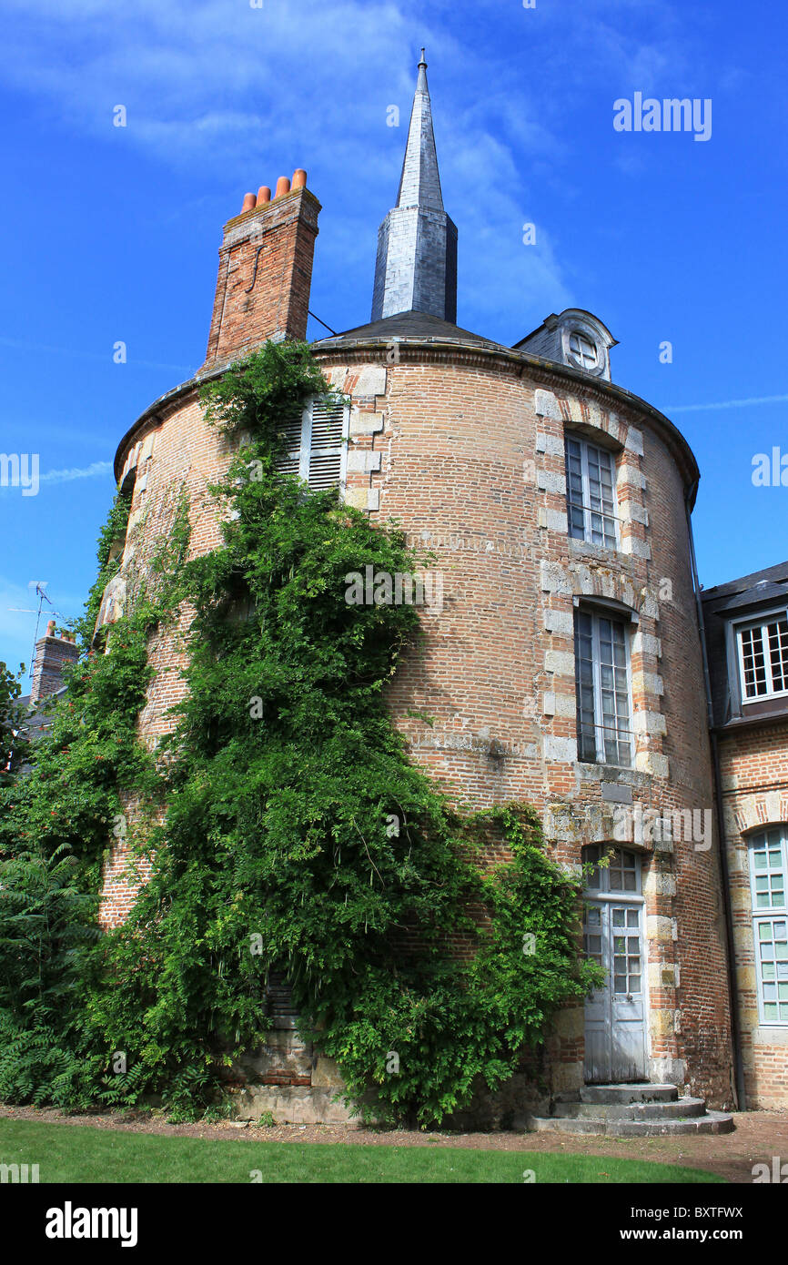 L'une des tours du château de Bellegarde Banque D'Images