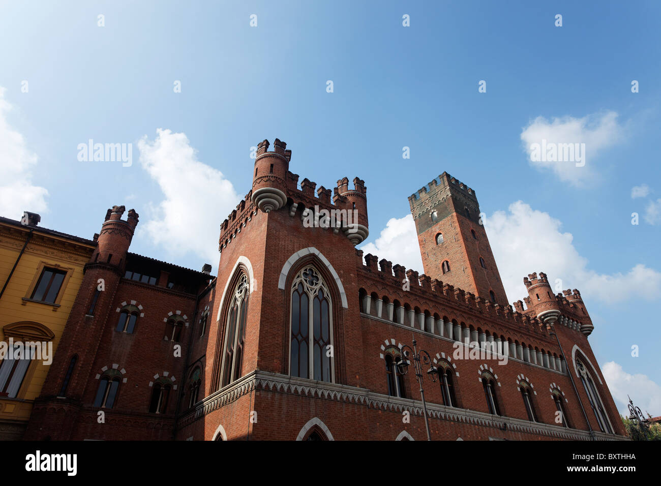 Tower, d'Asti Monferrato, Piémont, Italie Banque D'Images