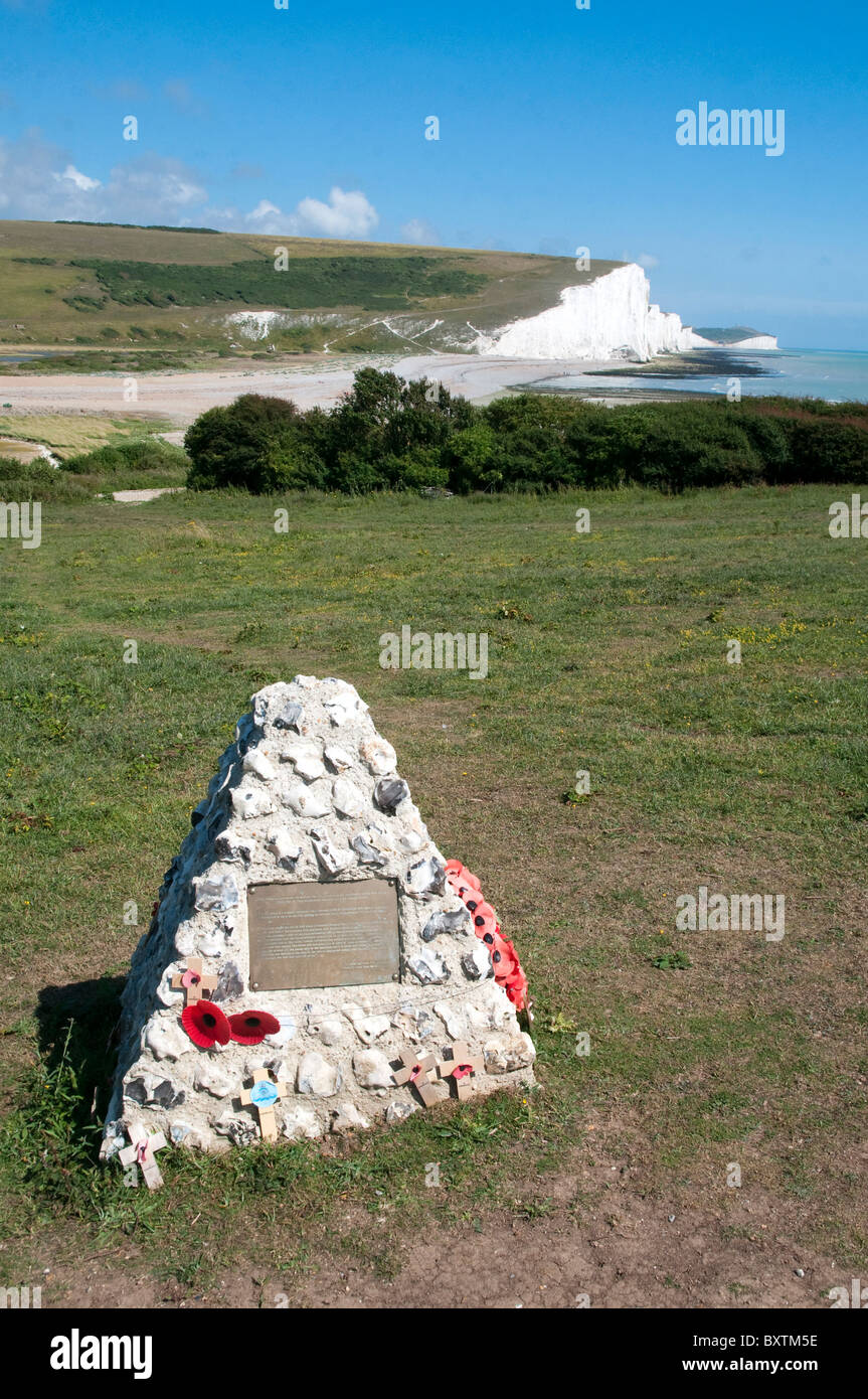 Monument commémoratif de guerre à Cuckmere Haven Sussex Banque D'Images