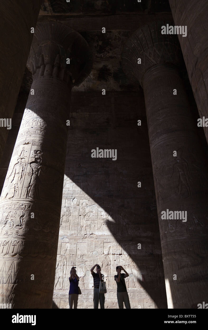 Temple d'Edfou, Egypte - intérieur 2 Banque D'Images