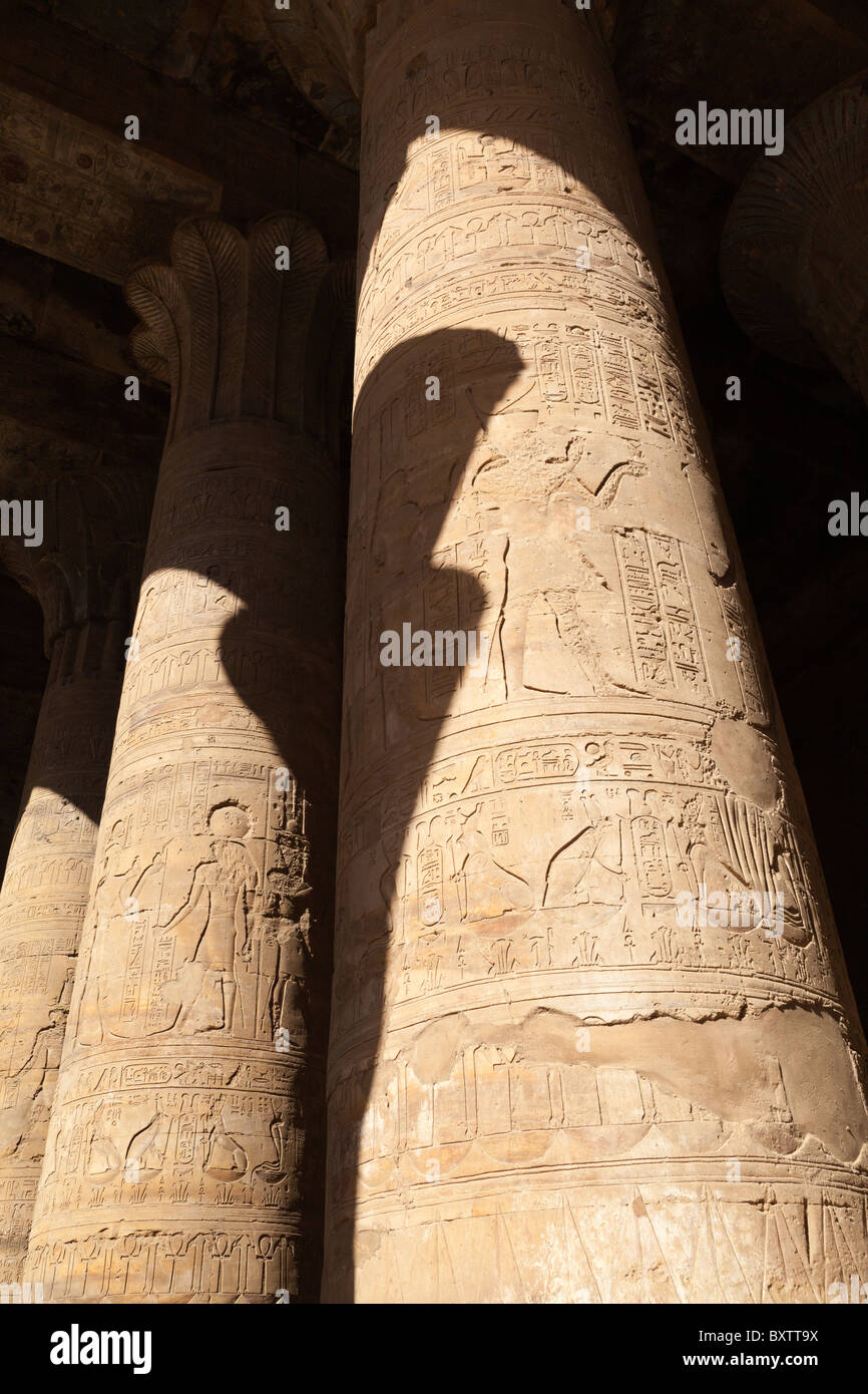 Temple d'Edfou, Egypte - intérieur 6 Banque D'Images