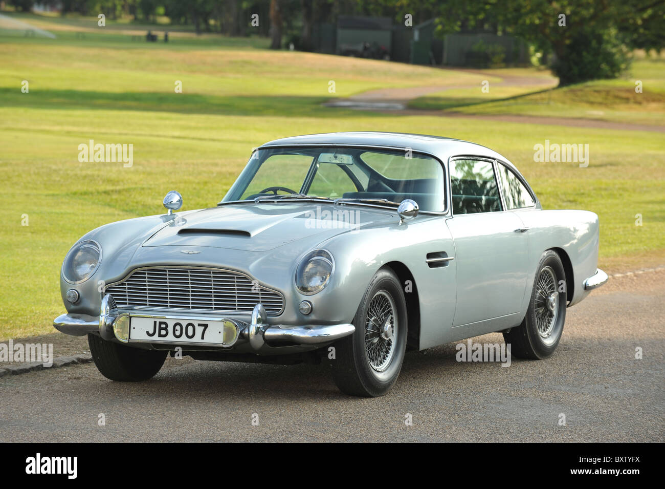 1964 Jame's bond 007 Goldfinger Aston Martin DB5 Banque D'Images