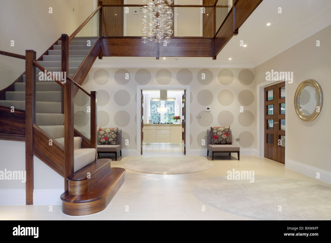 Un grand couloir. 2007 L'aménagement intérieur. Banque D'Images