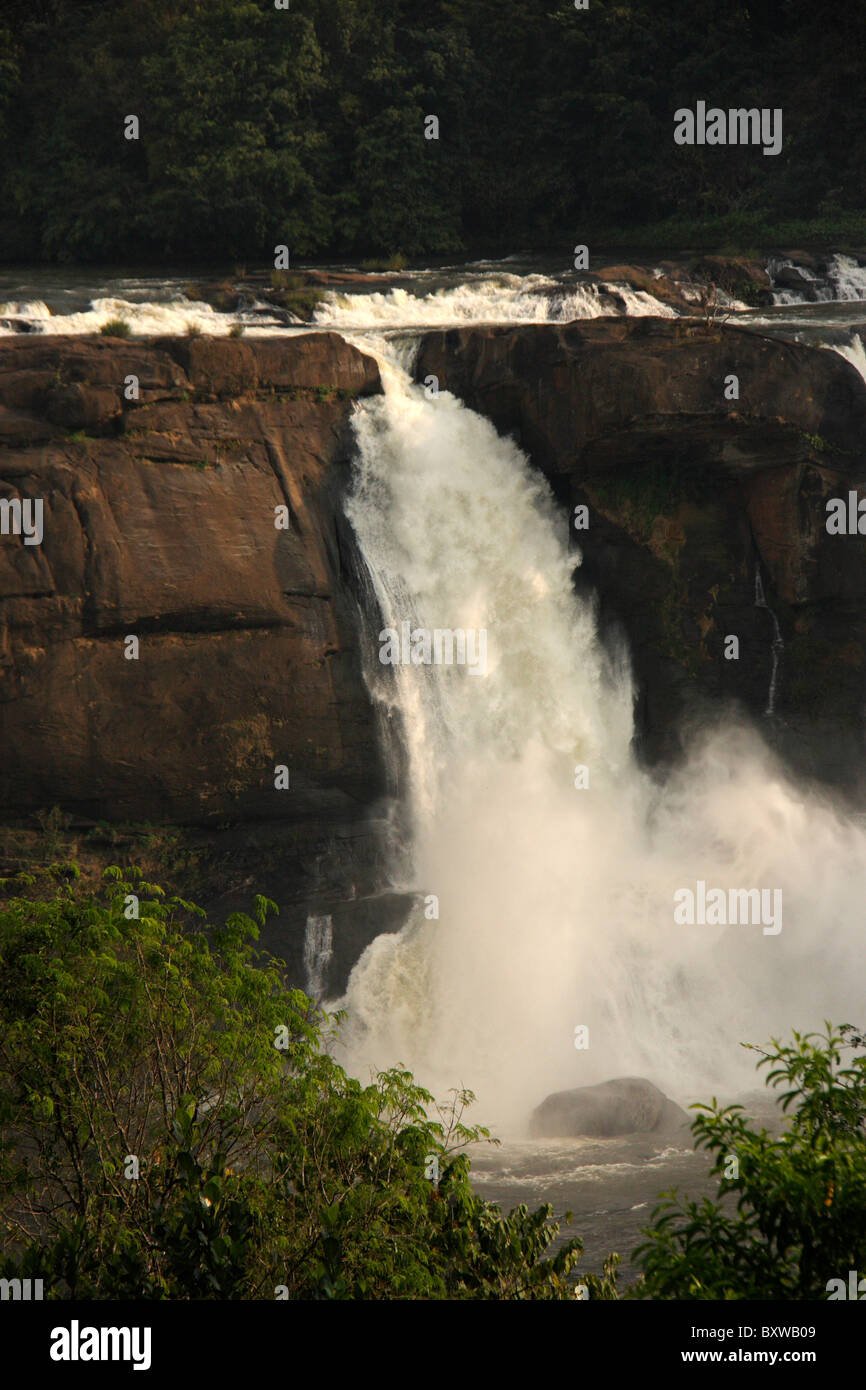 Cascade de athirappilly,un célèbre lieu touristique situé en Inde dans le Kerala, un état du sud de l'Inde,Inde,kerala,thrissur Banque D'Images
