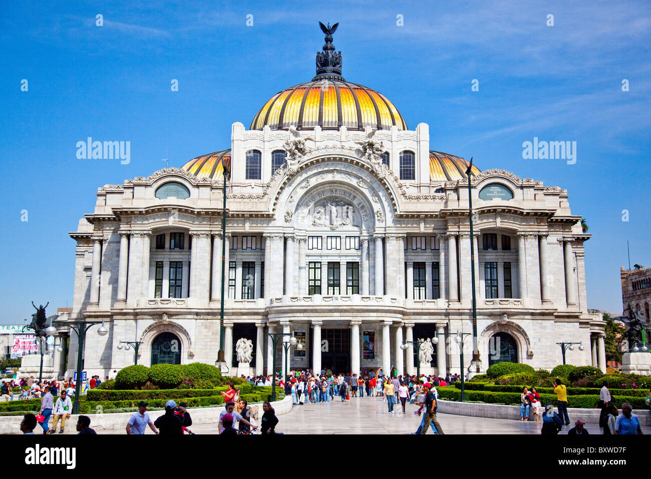 Palacio de Bellas Artes ou le Palais des Beaux-arts, la ville de Mexico, Mexique Banque D'Images Palacio de Bellas Artes ou le Palais des Beaux-arts, la ville de Mexico, Mexique Banque D'Images