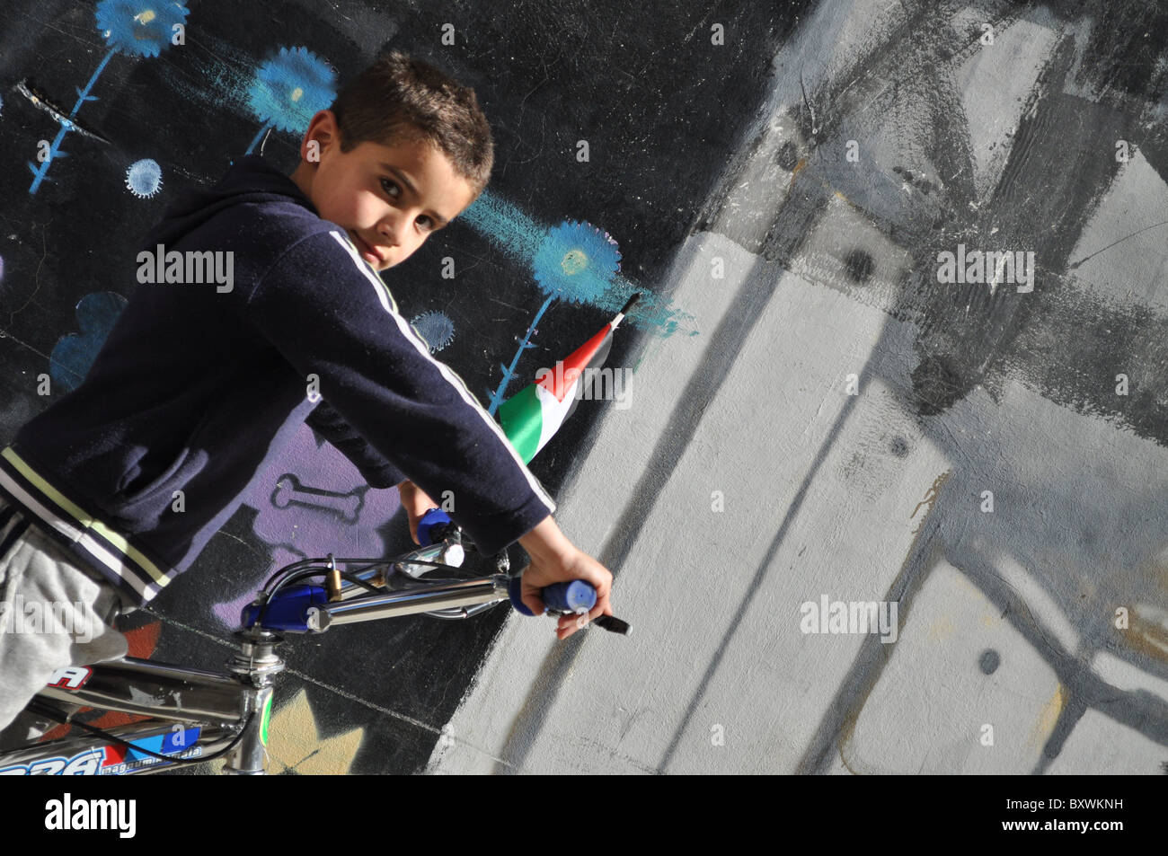 Garçon palestinien dans le camp de réfugiés de Dheisheh Banque D'Images