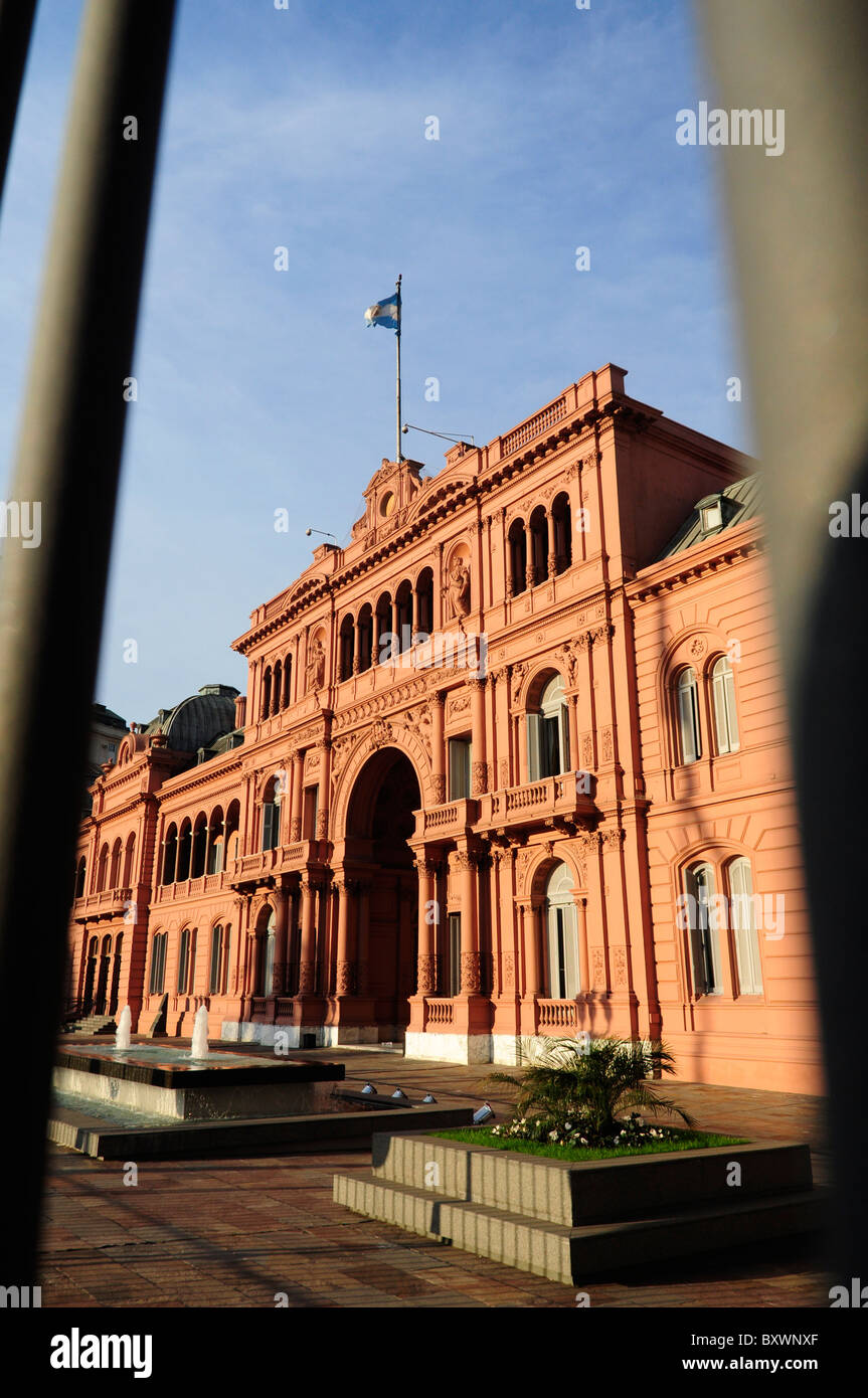 Casa Rosada (Palais présidentiel, la Plaza de Mayo (Place de Mai), Buenos Aires, Argentine, Amérique du Sud Banque D'Images