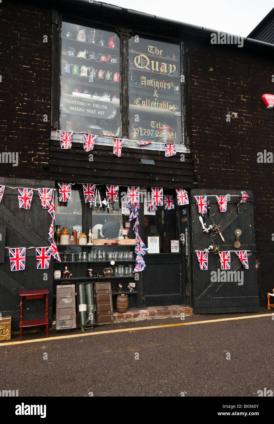 Le Quai des antiquités et des collectibles Shop Strand Quay Rye East Sussex England Banque D'Images