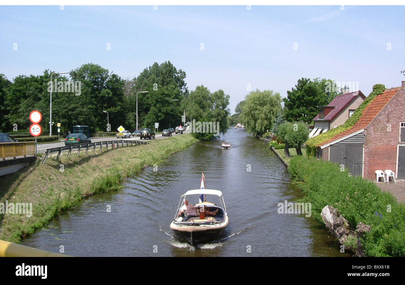 Canal près de Holland Rijnsburg, Pays-Bas Banque D'Images