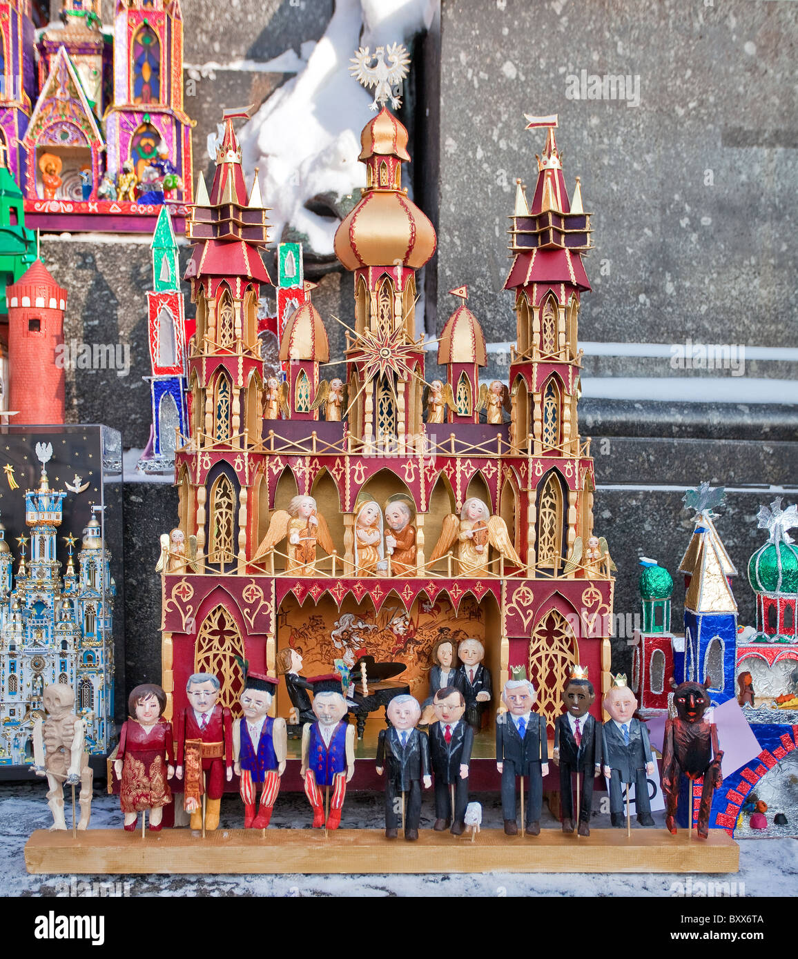 L'exposition annuelle de crèches de Noël sur la place du marché, Cracovie, Pologne Banque D'Images