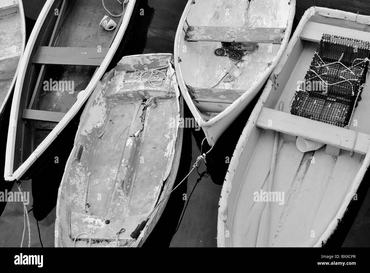 Vieux bateaux sur l'eau. Banque D'Images