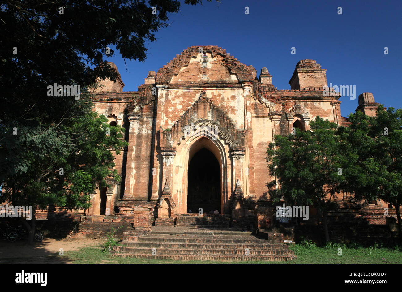 Un temple orné de Bagan, Myanmar ou Birmanie en Asie. Banque D'Images