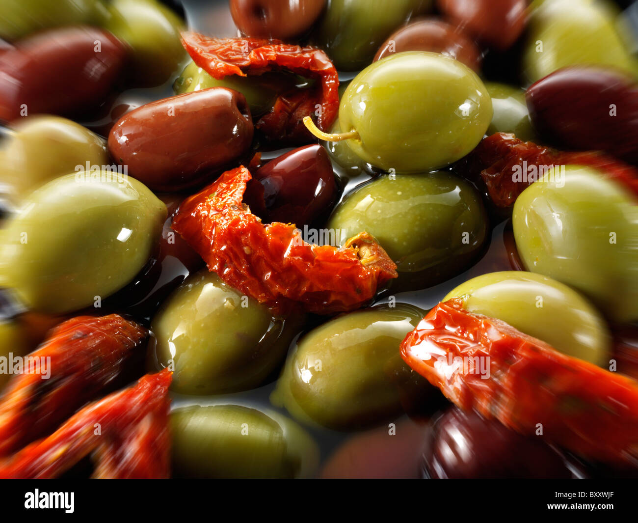 Verte fraîche & olives kalamata dénoyautées photos, photos & images. Banque D'Images