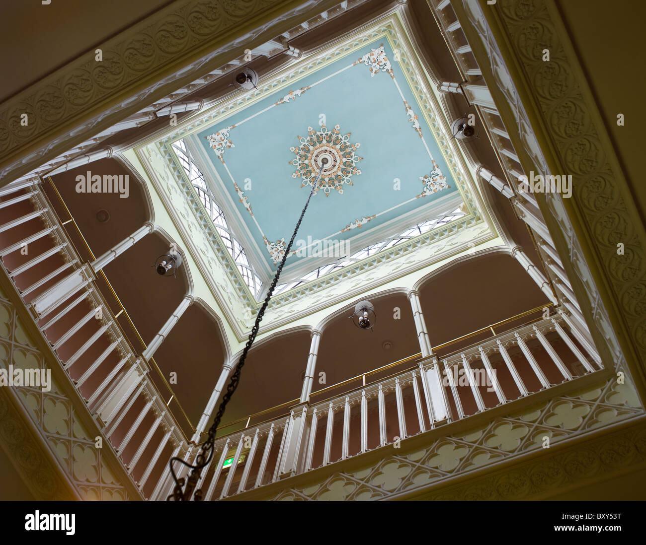 Donnington Grove. Jusqu'Escalier néogothique Banque D'Images