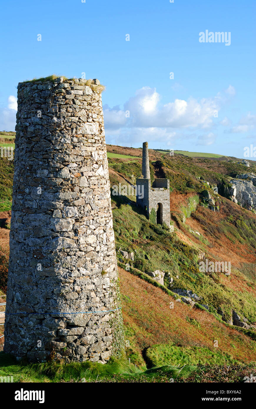 Vieilles mines d'étain de Cornouailles à trewavas head près de porthleven dans Cornwall, uk Banque D'Images